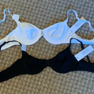 2 Gilligan & O’Malley Unlined Bras